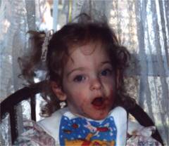 Marissa2icecreamface.jpg